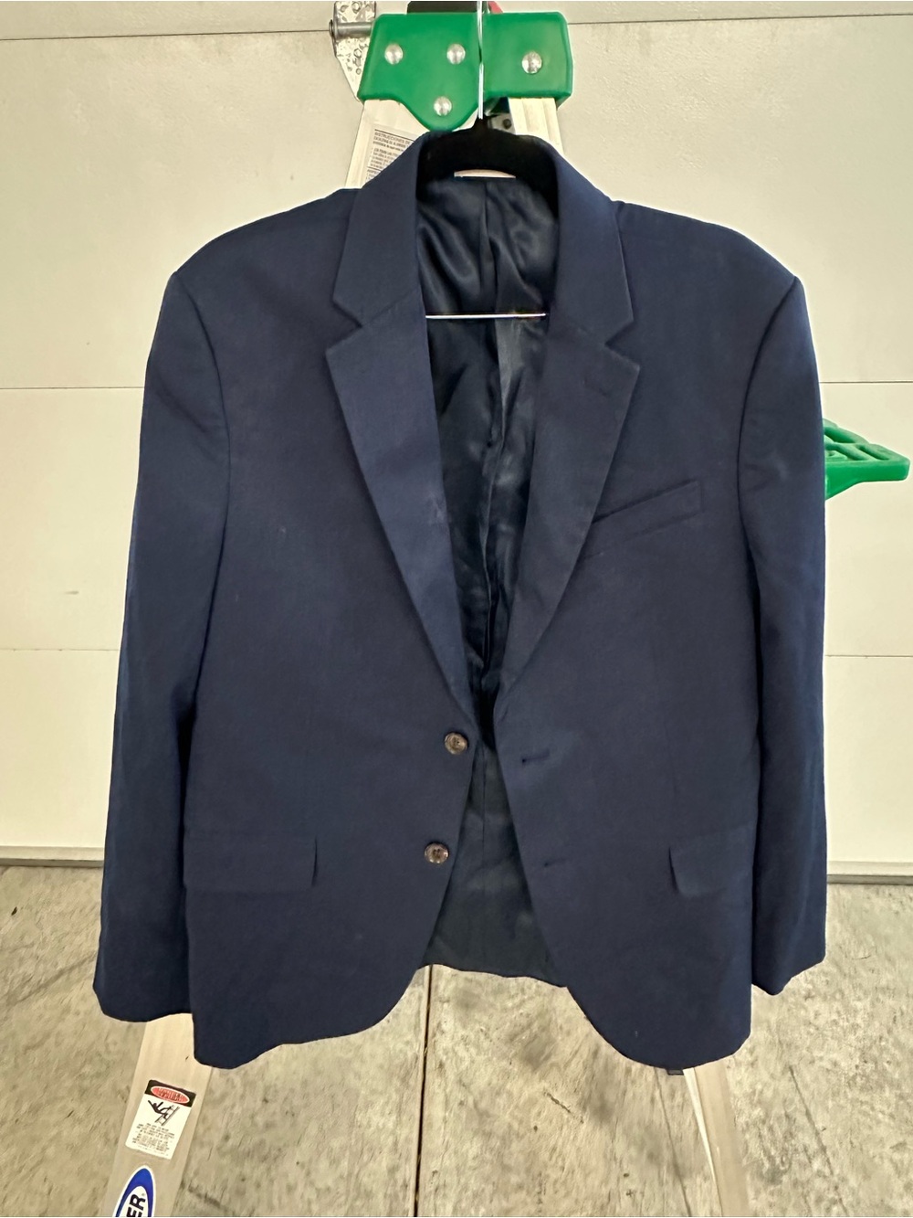 jf j.ferrar Navy Blue Two-Button Sport Coat